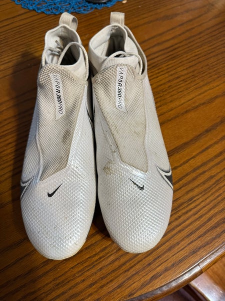 White Men's Size M 11.5 (W 12.5) Adult Nike Vapor edge pro 360 Molded Cleats (Used) OBO