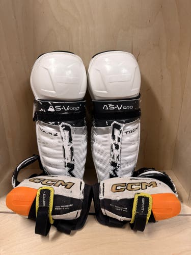 (BUNDLE) CCM Tacks AS-V Pro Shin Pads + Elbow Pads – Senior Medium | CHL Major Junior Player-Issued