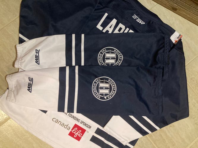 G-SW mens league hockey jersey & socks - XL