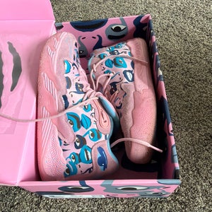 Men's Size M 11.0 (W 12.0) Puma Shoes (Used)