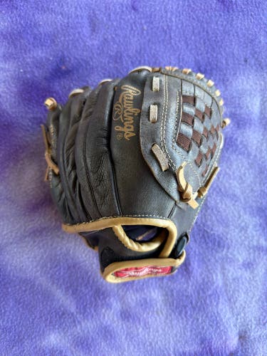 Brown Rawlings Highlight Series RH Pitcher's Baseball Glove 10" (Used)