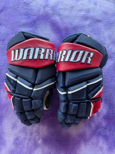 Blue Junior Warrior Alpha lx20 Gloves 12" (Used)