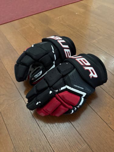 Bauer Supreme Ultrasonic Gloves 13" Black/Red