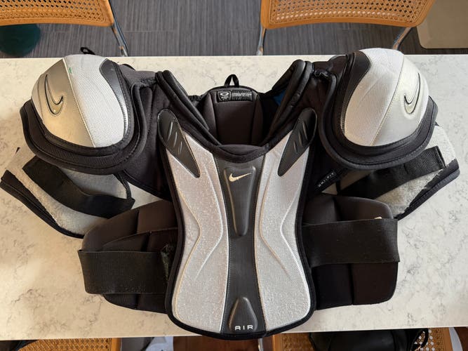 XL Senior Nike Quest V-Force Pro Stock Shoulder Pads (Used)