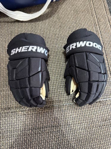 Sher-Wood Code Encrypt 1 Pro Gloves 15" (Used)