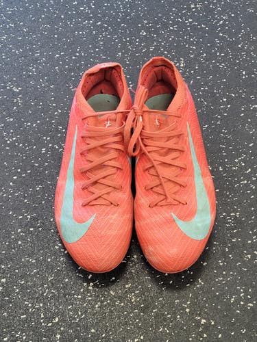 Used Nike Soccer Cleats Pink Junior 05 11849-S000039673
