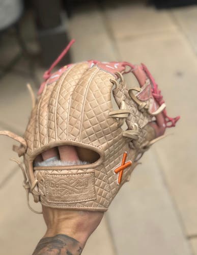 RH Infield Baseball Glove 11.75" (Used)