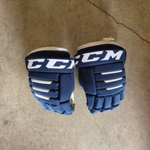 CCM Tacks 4R2 Gloves 10" (Used)