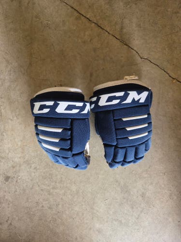 CCM Tacks 4R2 Gloves 10" (Used)