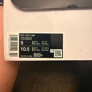 Men's Size M 9.0 (W 10.0) Nike Shoes (New)