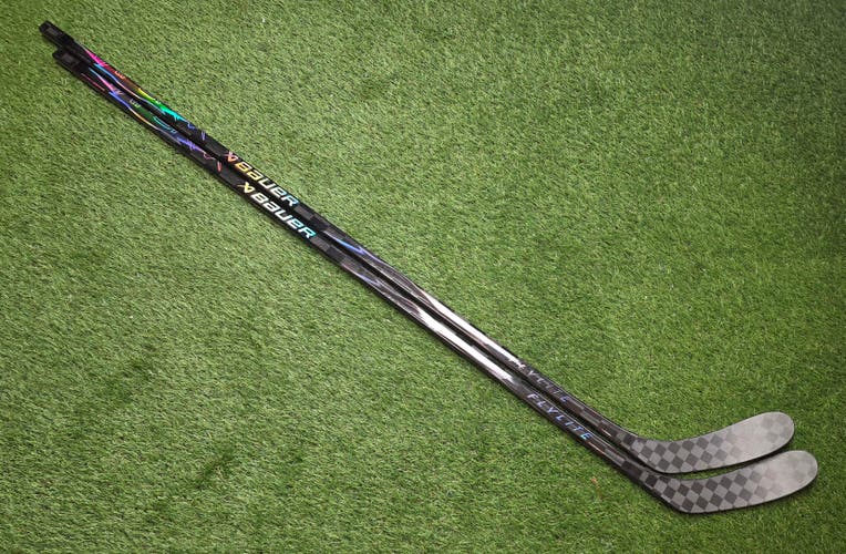 2 Pack-Senior Bauer Vapor Flylite Left Hand Hockey Stick P28 87 Flex Pro Stock (New)