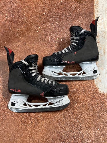 Used Senior CCM JetSpeed FT690 Hockey Skates Size 6.5