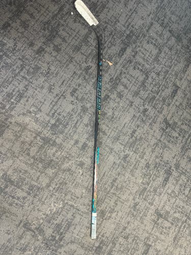 Senior Bauer Twitch Left Hand Hockey Stick P88 77 Flex (Used)