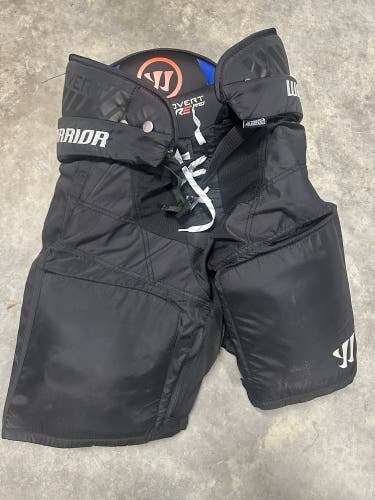 Senior Large Warrior Covert QRE Pro Hockey Pants (Used)