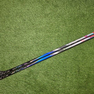 2 Pack-Senior Bauer Vapor Flylite Right Handed Hockey Stick HOSSA Pattern 77 Flex Pro Stock (New)