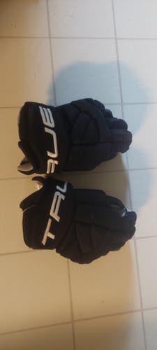 True Catalyst Pro Gloves 11" (Used)