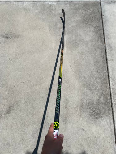 Senior Warrior Alpha LX3 Pro Right Handed Hockey Stick W28 70 Flex (New)