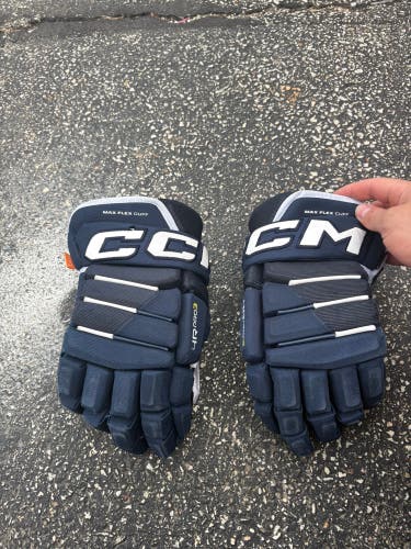 CCM Tacks 4 Roll Pro 2 Gloves 15" (Used)