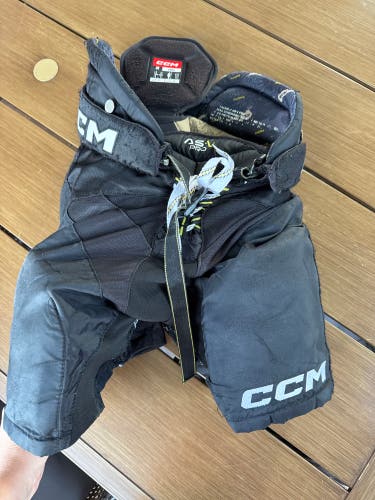 Senior Small CCM AS-V Pro Hockey Pants (Used)