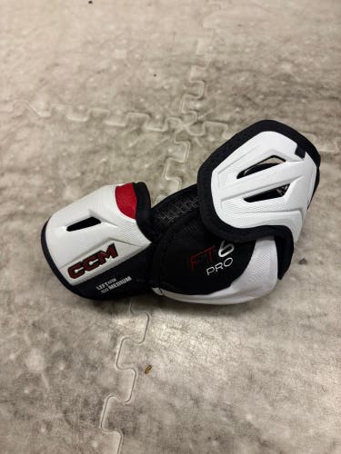 Senior Medium CCM JetSpeed FT8 Pro Elbow Pads (New)