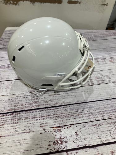 White Youth Medium Xenith X2E+ Helmet (New)