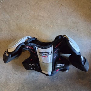 Small / Medium Bauer SP 400 Shoulder Pads (Used)