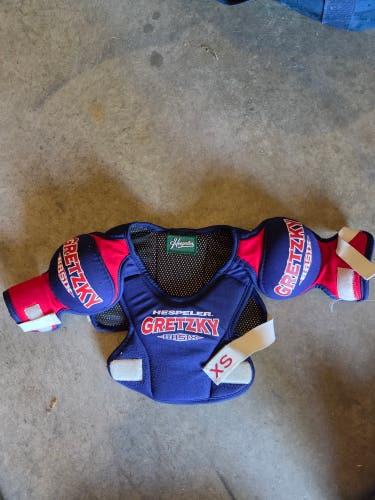 XS Junior Hespeler Shoulder Pads (Used)