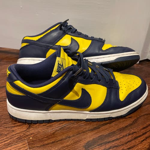 Blue Unisex Size M 9.5 (W 10.5) Nike Dunk Low Shoes (Used)