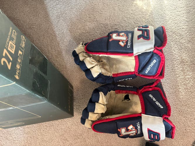Bauer 4 Roll Gloves 14" Pro Stock (Used)