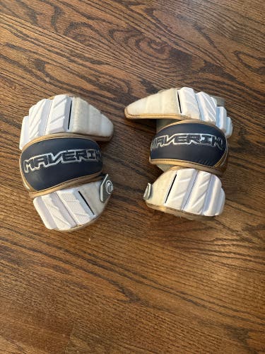 Medium/Large Adult Maverik Max Arm Pads (Used)