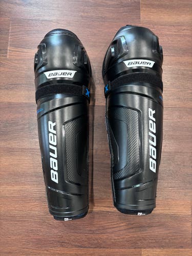 Senior Bauer 16" Shin Pads (Used)