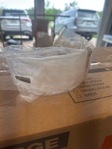 Medium Bauer Pro Straight Visor Clear (New)