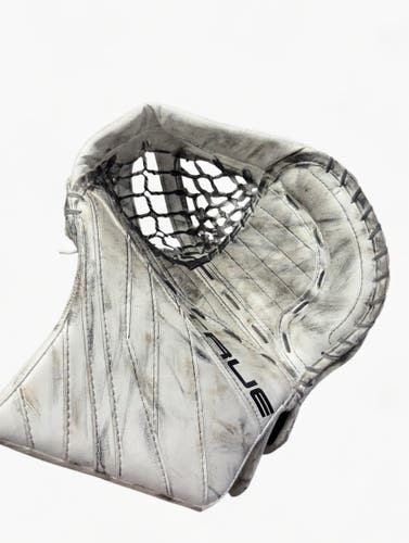 True L20.2 Catcher Regular (Used)