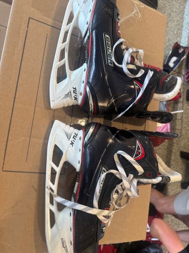 2017 Bauer Vapor 1X Hockey Skates Regular Width 7.5 (New)