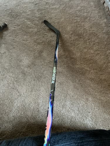 Intermediate Bauer  Flylite Left Hand Hockey Stick P28 55 Flex (Used)