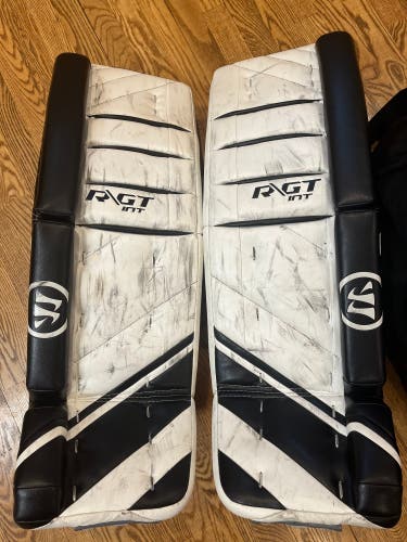 31" Warrior Ritual GT Goalie Leg Pads (Used)