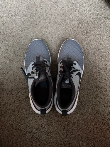 Kid's Nike Golf Shoes (Used)