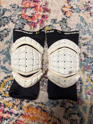 Large Adult Under Armour VFT Sleeves Arm Pads (Used)