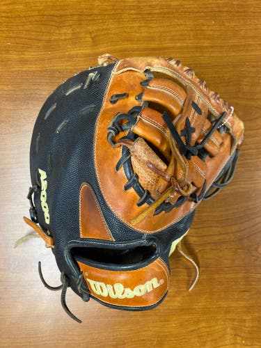 Wilson A2000 SC1620 RH First Base Baseball Glove 12.5" (Used)