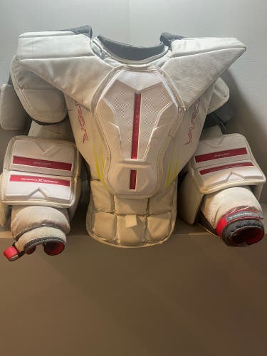 Small 2022 Bauer Vapor Hyperlite 2 Goalie Chest Protector (Used)