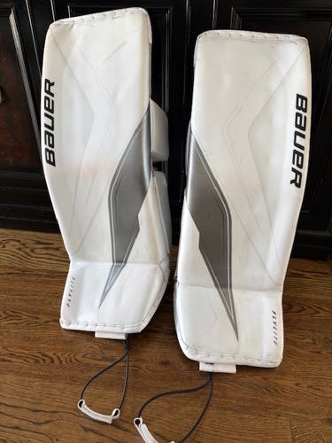 34" 2025 Bauer Flylite Regular Goalie Full Set Pro Stock (Used)
