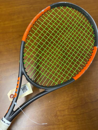 Wilson Burn 100 V2.0 Tennis Racquet (Used)