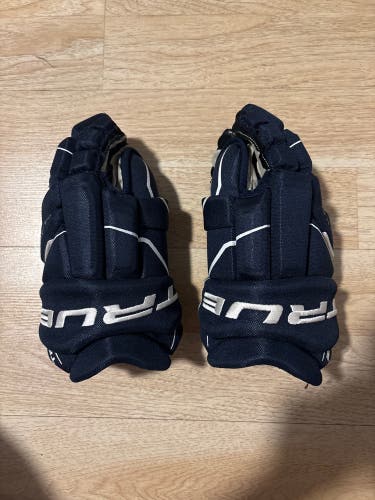 True Catalyst 5x Gloves 13" (New)