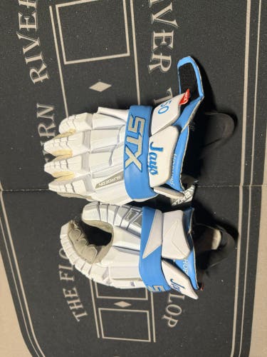 STX Surgeon RZR2 Lacrosse Gloves (Used)