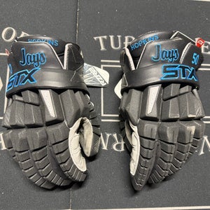 STX Surgeon RZR2 Lacrosse Gloves (Used)