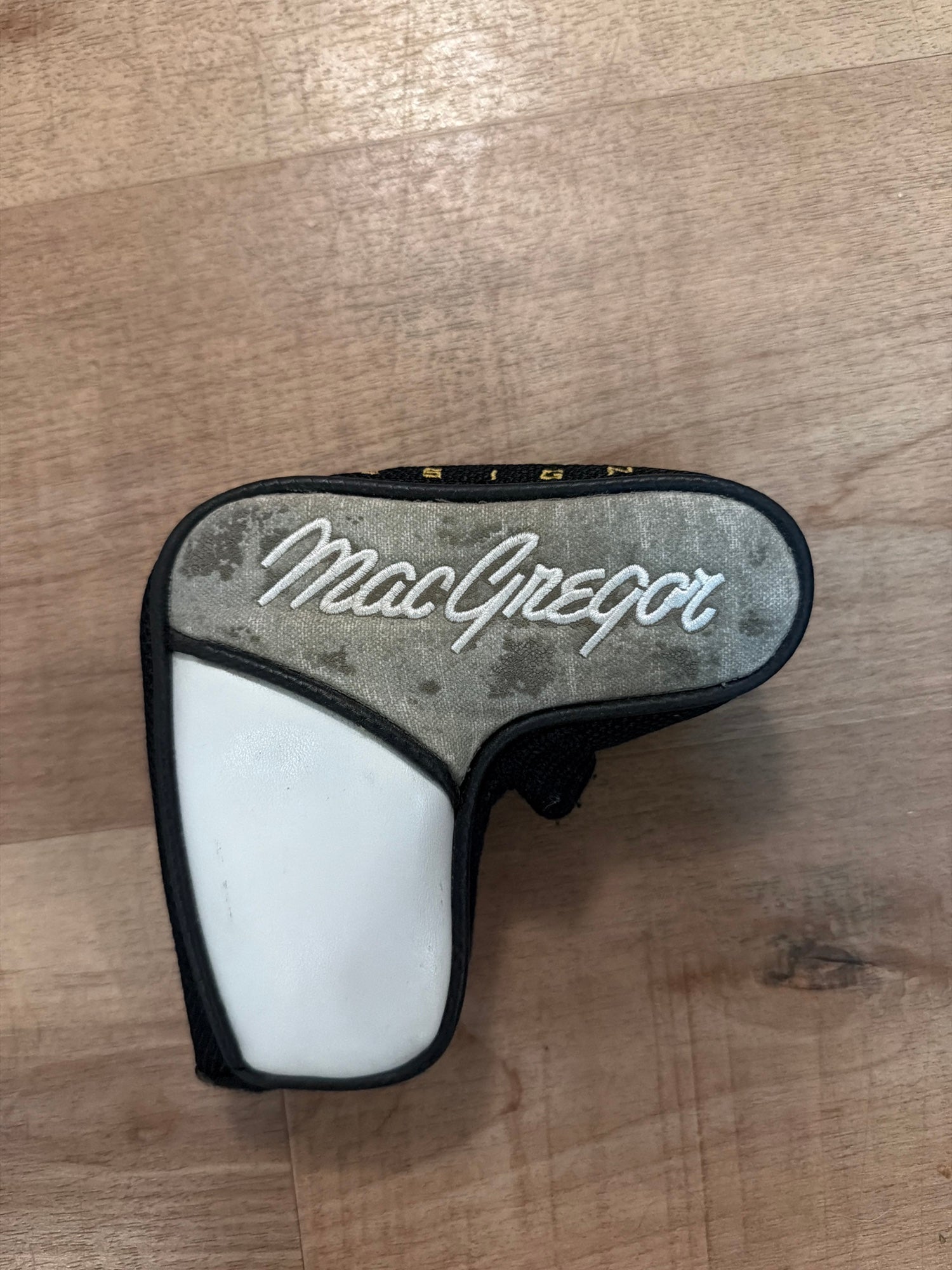 MacGregor Bobby Grace DCT Captiva Blade Right Handed Putter 34.5