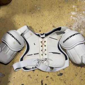 Large Senior Sher-Wood 5030 HOF Shoulder Pads (Used)