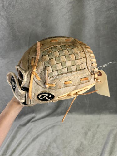 Gray Rawlings Highlight Series RH Pitcher's Baseball Glove 12" (Used)