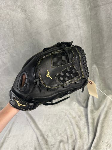 Black Mizuno MVP Prime RH Pitcher's Softball Glove 12.5" (Used)
