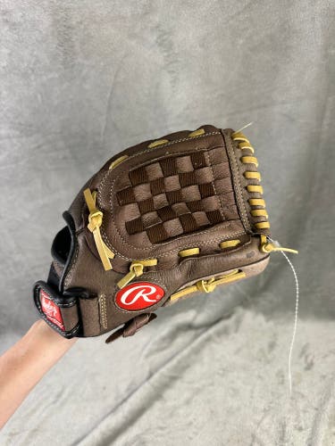 Brown Rawlings Highlight Series RH Pitcher's Baseball Glove 11.5" (Used)